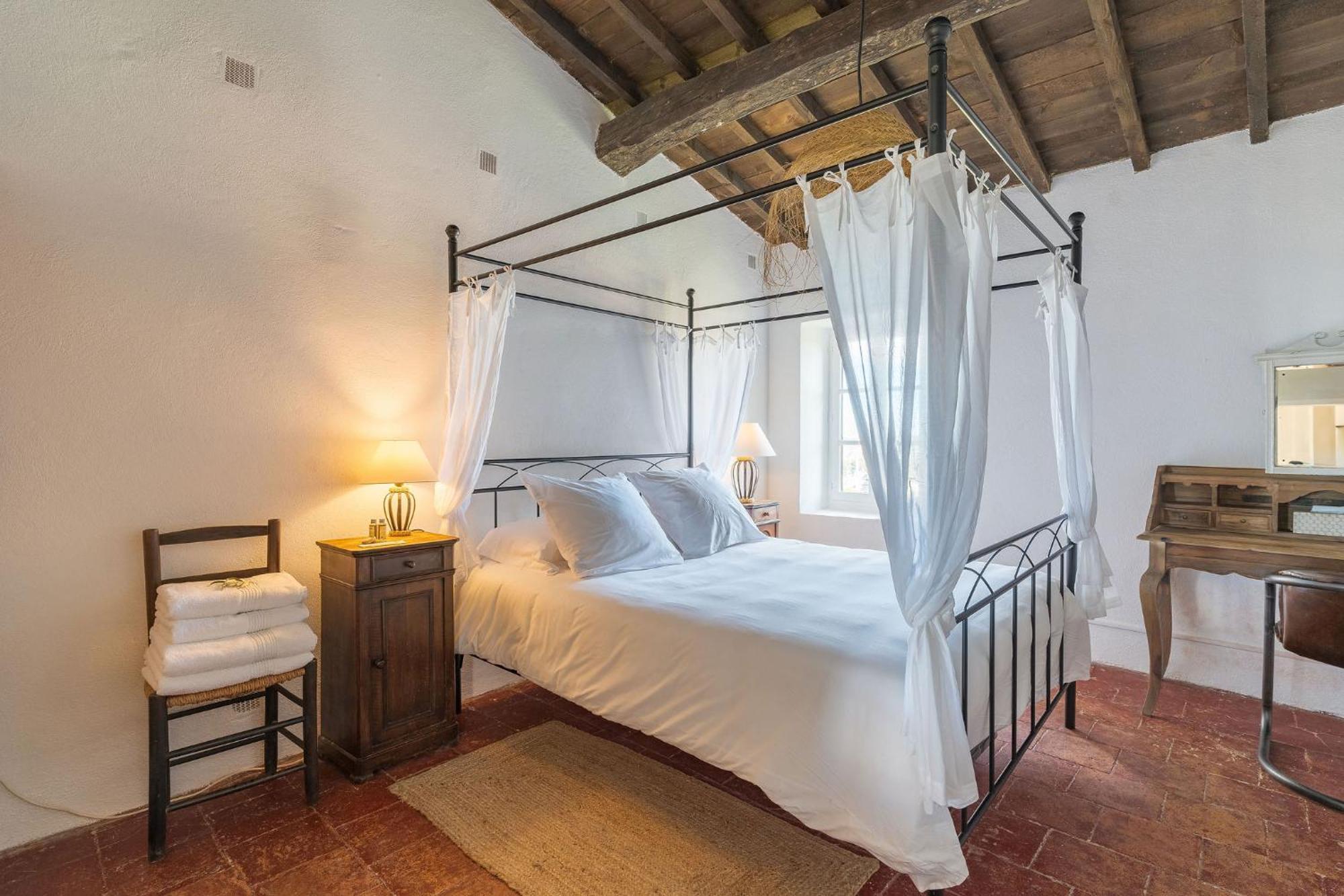 Les Calades Villa Ledenon Exterior photo