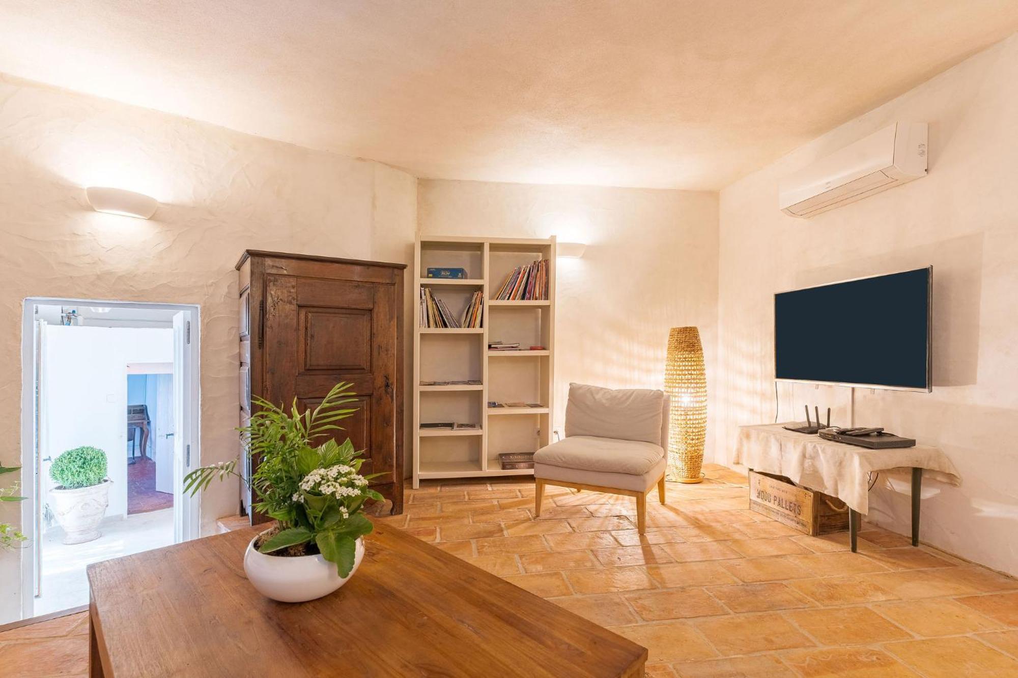 Les Calades Villa Ledenon Exterior photo